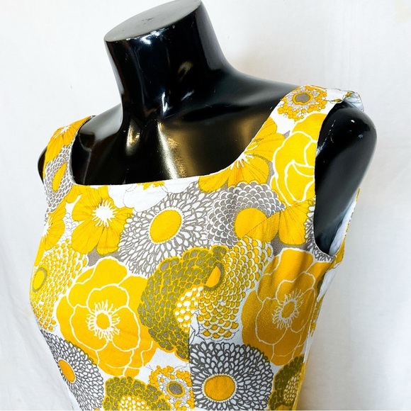 VINTAGE BEAUTY Floral Yellow and White Sleeveless Dress - Picture 4 of 16